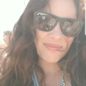 Meet your Posher, Monica